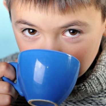 С какого возраста можно пить чай детям - фото